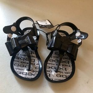 NWT Girls Black Faux Patent Leather BEBE Sandals